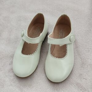 Classic White Kids Leather Mary Jane Shoes